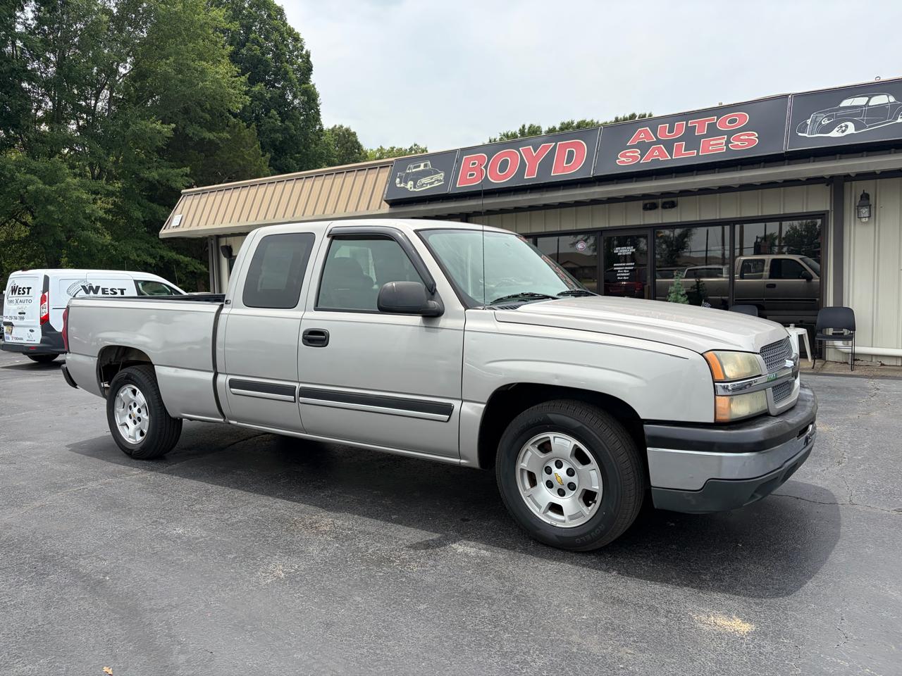 chevrolet silverado 1500 2005 2GCEC19T851125209 image chevrolet silverado 1500 2005 2GCEC19T851125209 image